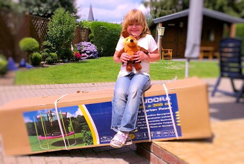 Emilie und ihr Trampolin