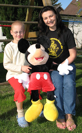 Cedric mit Mickeymaus
