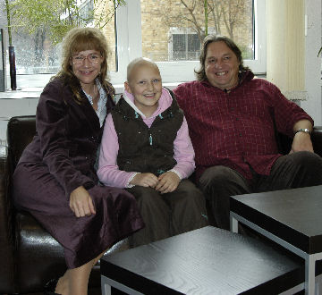 Jastin mit Lisa und Bernd Plenske