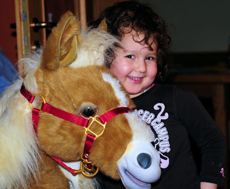 Lena und das Pony