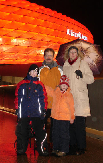Vor der Allianz-Arena